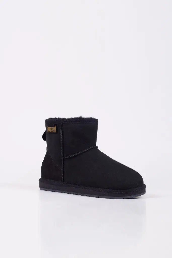 auzland-mini-classic-sheepskin-ugg-boots-black-1.webp